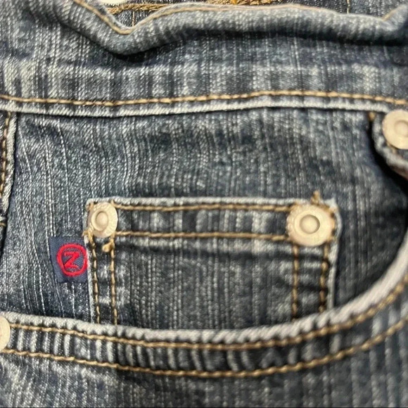 Vintage Z. Cavaricci 80s-90’s Retro Denim mini Skirt with front split So cool! - Picture 3 of 9